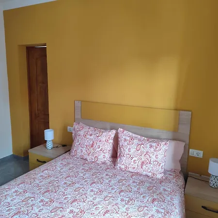 Emblema (adults Only) Bed & Breakfast