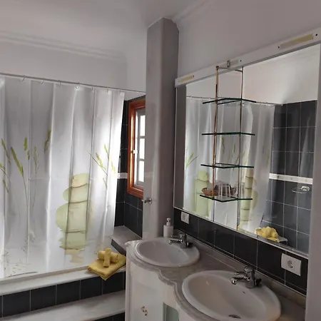 Emblema (adults Only)