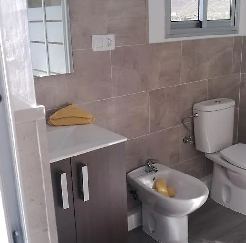 Emblema (adults Only) Alojamento de Acomodação e Pequeno-almoço 3*