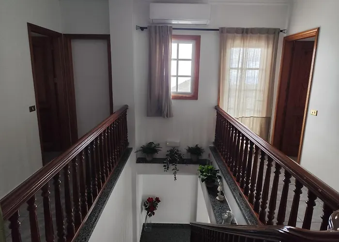 Emblema (adults Only) 圣米格尔德阿沃纳