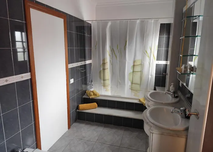 Emblema (adults Only) 3*