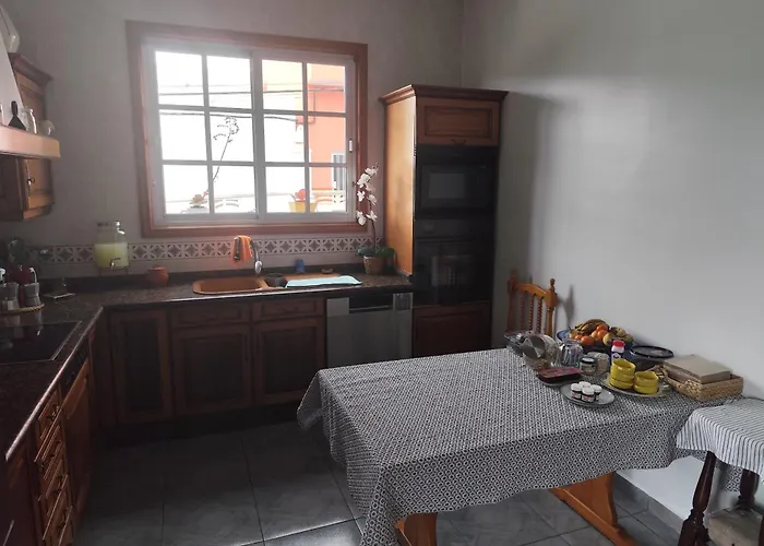 Emblema (adults Only) Bed and Breakfast Σαν Μιγκέλ ντε Αμπόνα