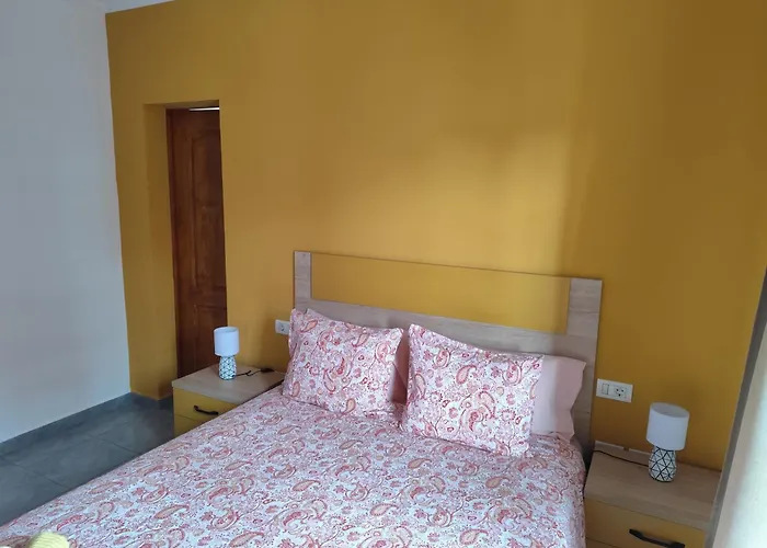 Emblema (adults Only) Bed & Breakfast